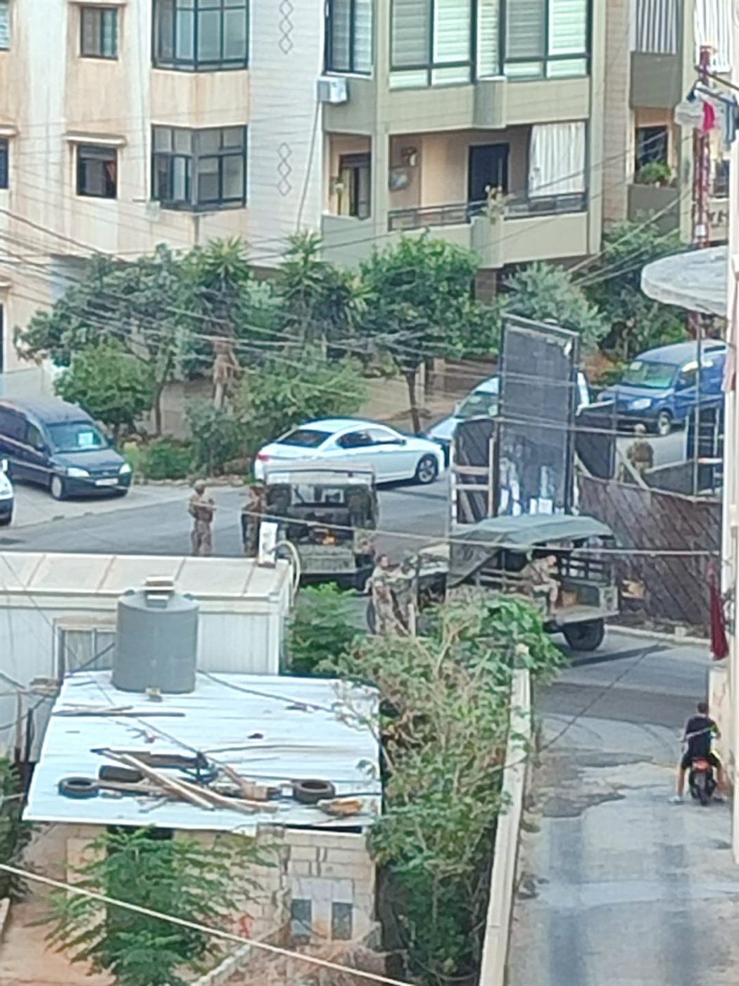 مداهمات للجيش في ابي سمراء 1