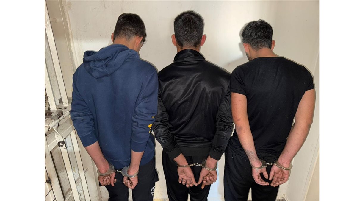 يسرقون من داخل شقق وفصيلة الأوزاعي توقفهم وتضبط كمية من المسروقات