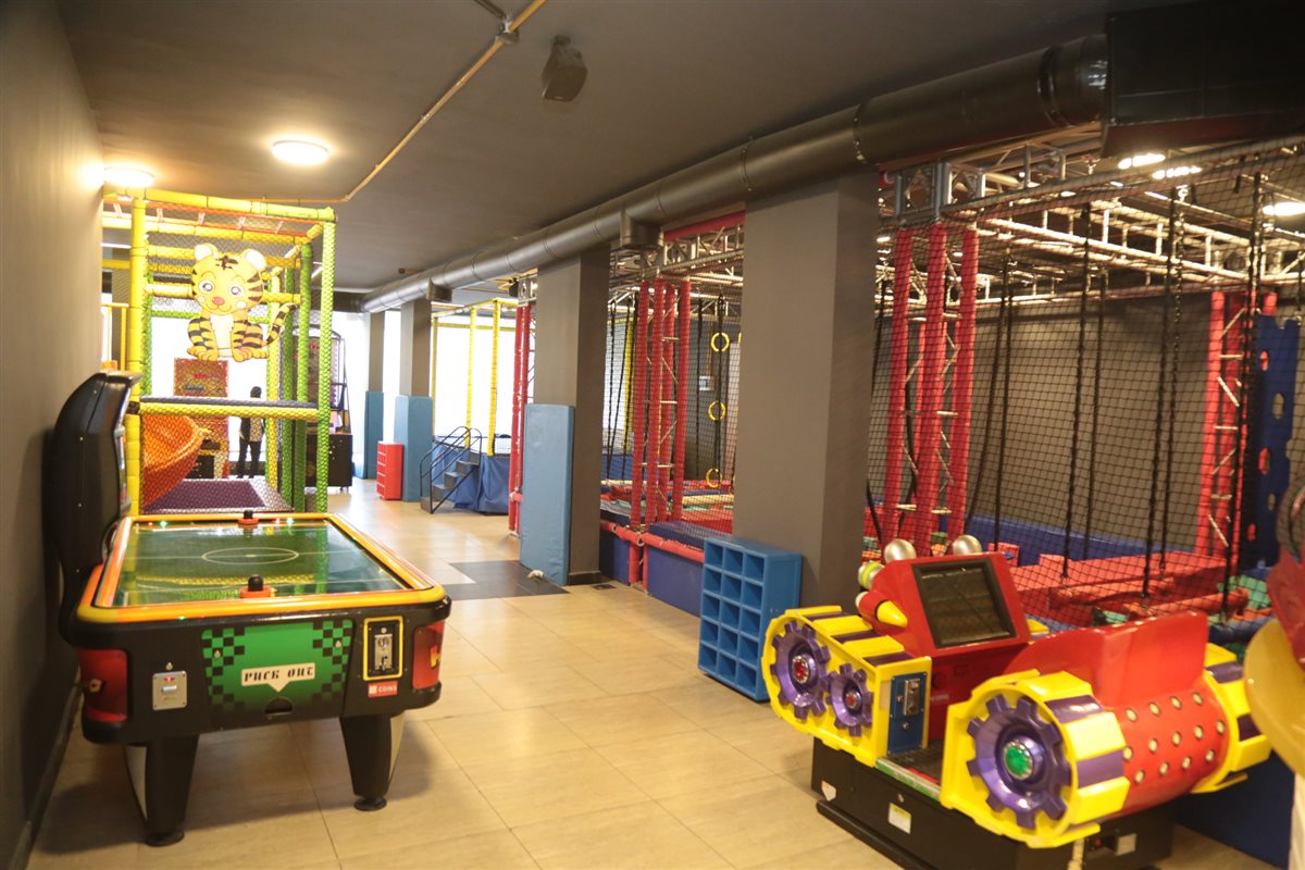 Fun City (8)