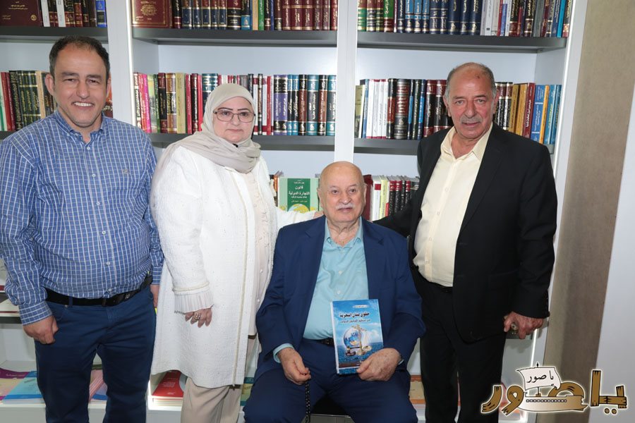 المحامية الدكتورة ندى يونس كتابها القانوني ( حقوق لبنان البحرية من منظور القانون الدولي) في بيروت