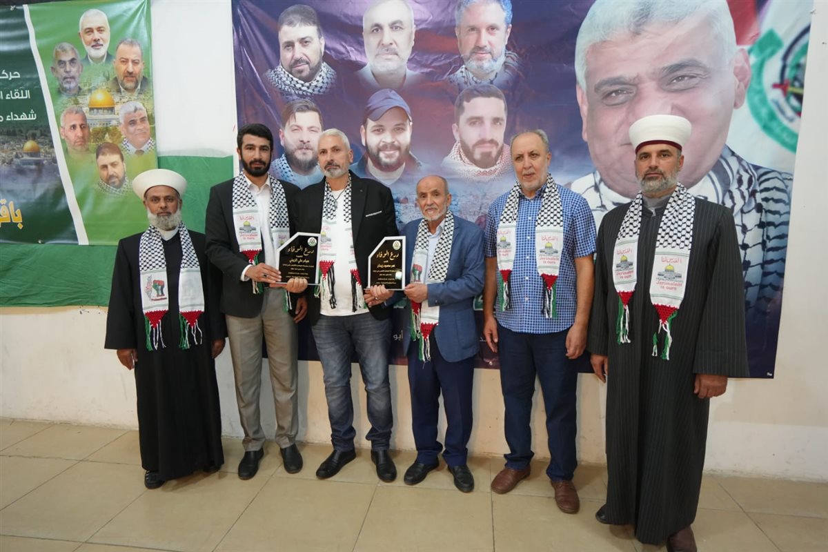 في الذكرى الثانية لمعركة طوفان الأقصى.. حماس تكرم عوائل الشهداء في منطقة صور