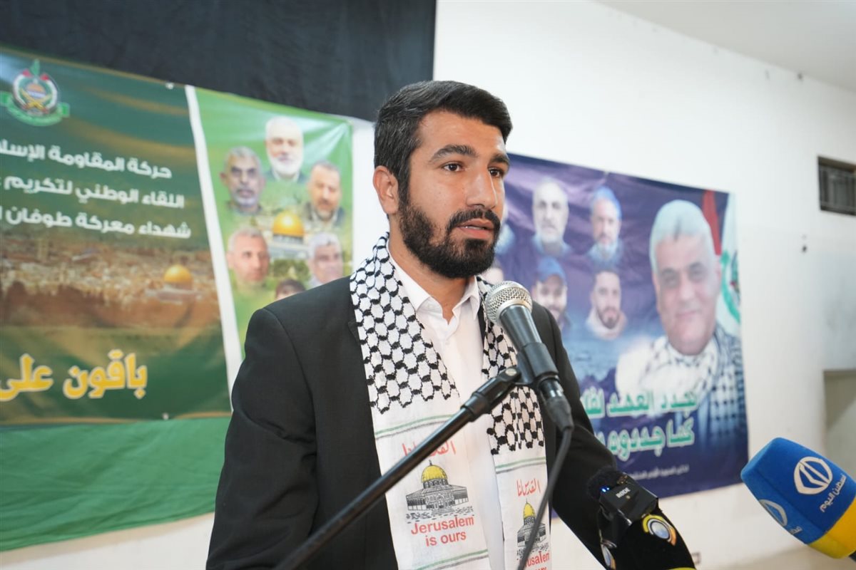 في الذكرى الثانية لمعركة طوفان الأقصى.. حماس تكرم عوائل الشهداء في منطقة صور