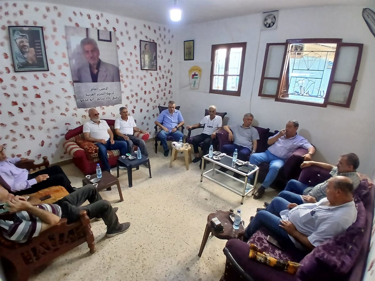 اتحاد نقابات عمال فلسطين يزور جبهة التحرير العربية تأكيدا على وحدة الصف الفلسطيني