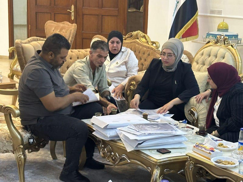 سفارة فلسطين بالعراق توزع منحة بدل إيجار لـ300 عائلة لاجئة