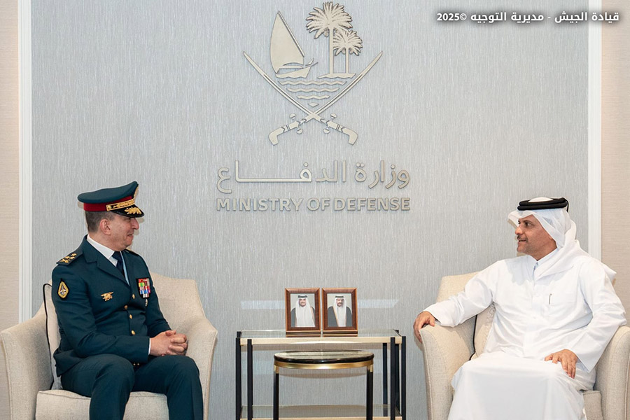 زيارة رسمية لقائد الجيش إلى قطر... تعزيز التعاون العسكري في ظل التحديات
