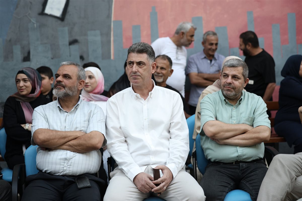 إحتفال حاشد في ثانوية البازورية الرسمية تكريميا لطلابها الناجحين والمتفوقين في الإمتحانات الرسمية