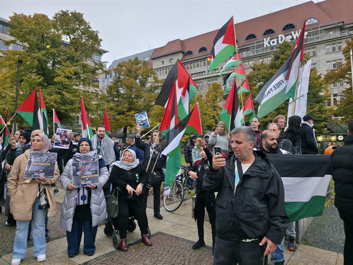 وقفة تضامنية حاشدة في برلين ضد الإبادة الجماعية في فلسطين