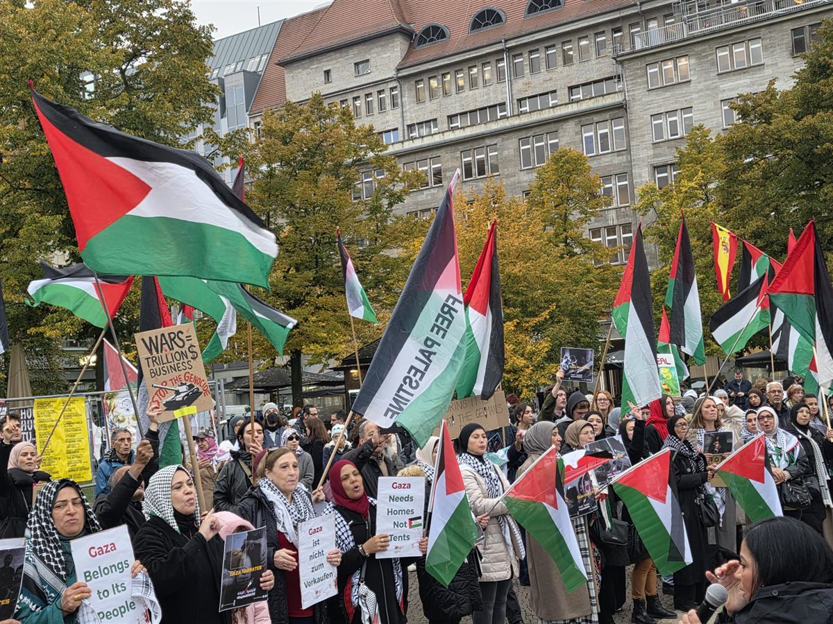 وقفة تضامنية حاشدة في برلين ضد الإبادة الجماعية في فلسطين