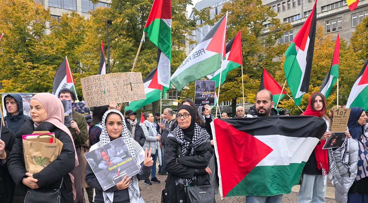 وقفة تضامنية حاشدة في برلين ضد الإبادة الجماعية في فلسطين