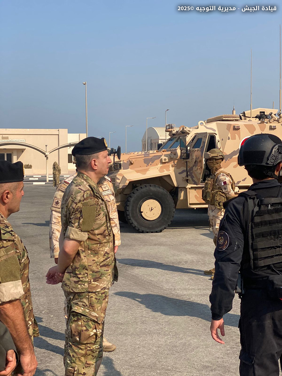 قائد الجيش في ختام زيارته لقطر... تعاون عسكري وتبادل خبرات