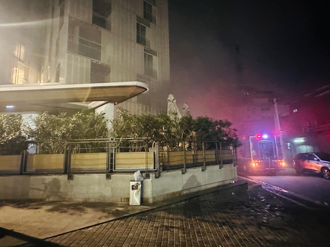 حريق ليلي في مطعم (أم شريف) اللبناني فرع أبيدجان