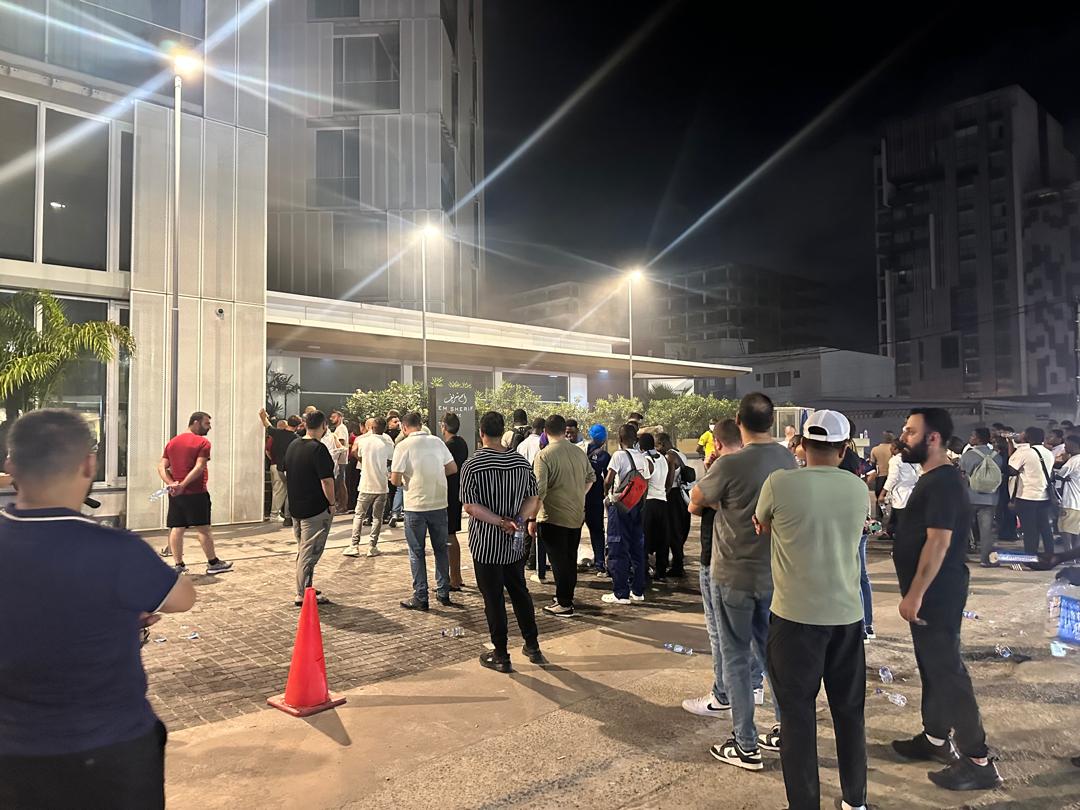 حريق ليلي في مطعم (أم شريف) اللبناني فرع أبيدجان