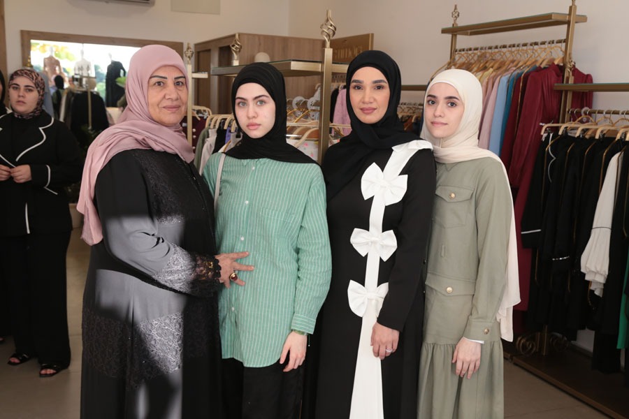 افتتاح محل Femmora المتخصص بالألبسة النسائية الراقية، في سنتر مراد طريق عام صور الناقورة