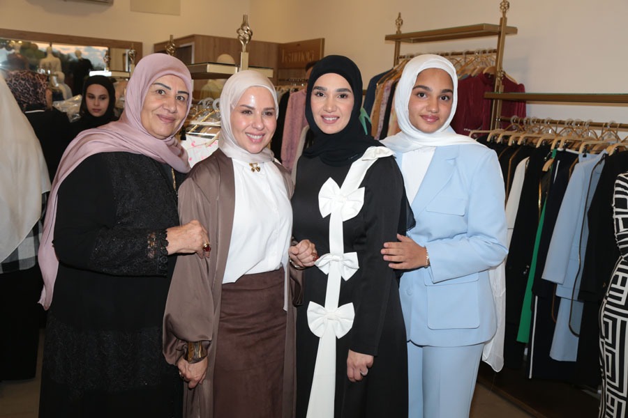 افتتاح محل Femmora المتخصص بالألبسة النسائية الراقية، في سنتر مراد طريق عام صور الناقورة