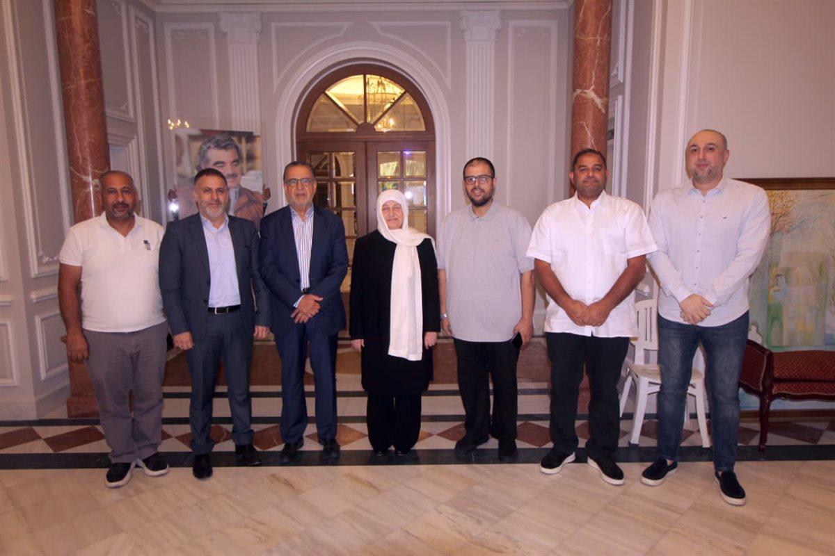 بهية الحريري زارت الرئيس بري واستقبلت وفد المقاصد صيدا وقادة أمنيين بهية الحريري زارت الرئيس بري واستقبلت وفد المقاصد صيدا وقادة أمنيين
