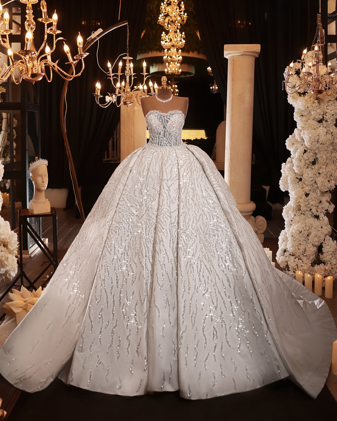 عند Gravita الأحلام صارت حقيقة وفساتين الأميرات صارت بين إيديكن!