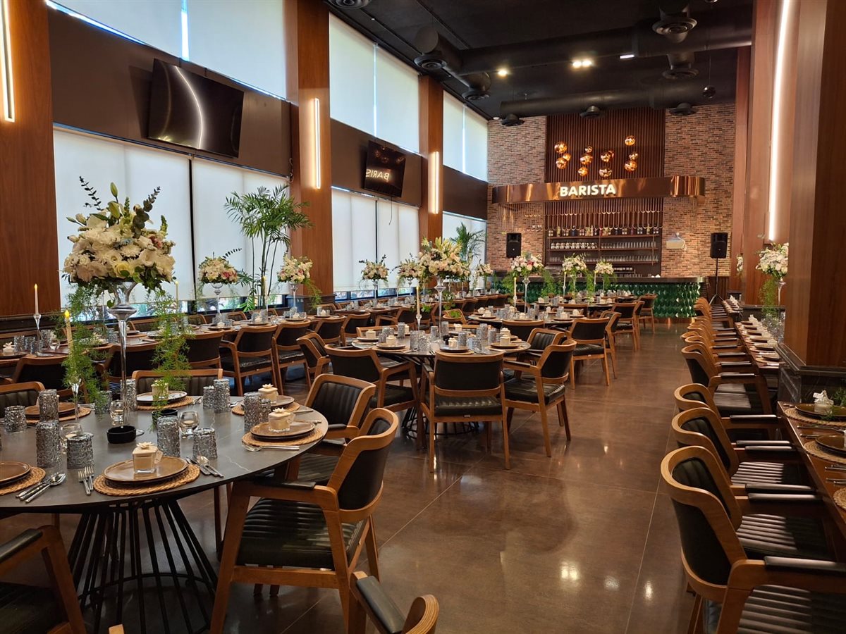 إحياء مولد السيدة زينب (ع) مع الحكواتية سارة قصير والمنشدة رانيا صبح والريع للعائلات النازحة