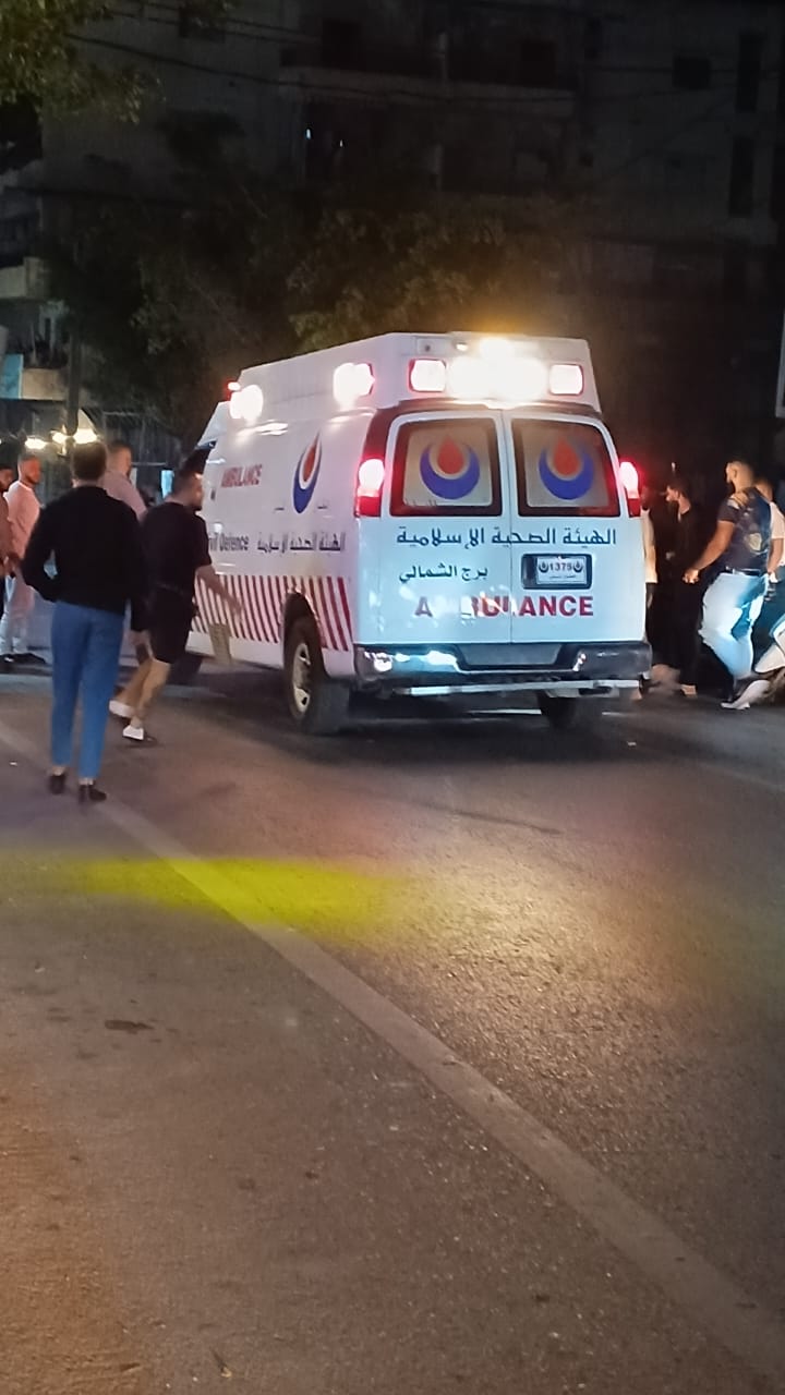 بالصور: سقوط إصابات بينها حالة حرجة جراء حادث سير بالقرب من صور