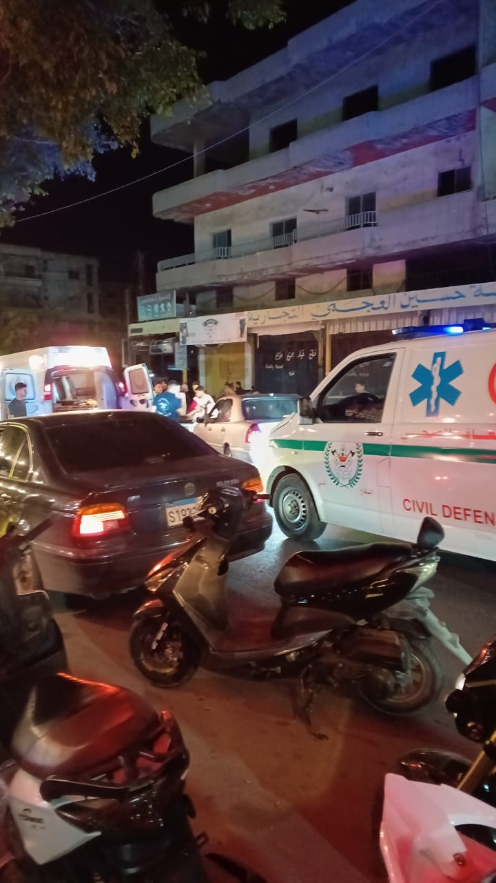 بالصور: سقوط إصابات بينها حالة حرجة جراء حادث سير بالقرب من صور