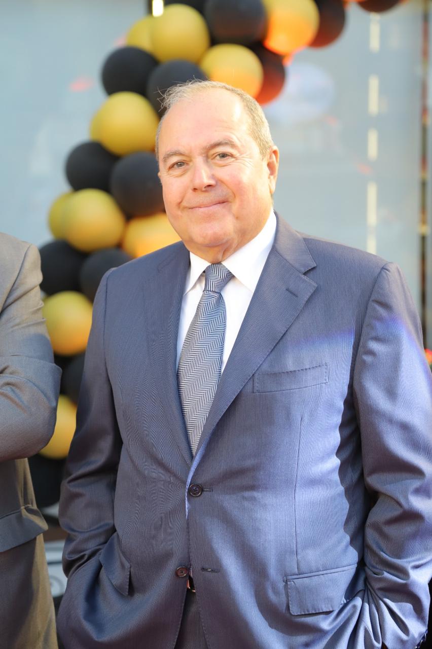 افتتاح حاشد لـ العندليب في صور: أكبر صالة عرض للأراغيل والسجائر في الجنوب