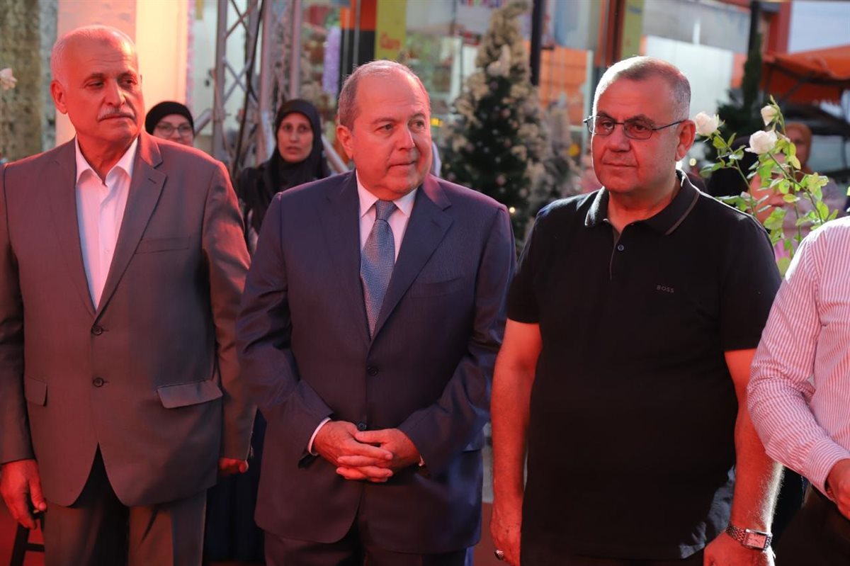 افتتاح حاشد لـ العندليب في صور: أكبر صالة عرض للأراغيل والسجائر في الجنوب