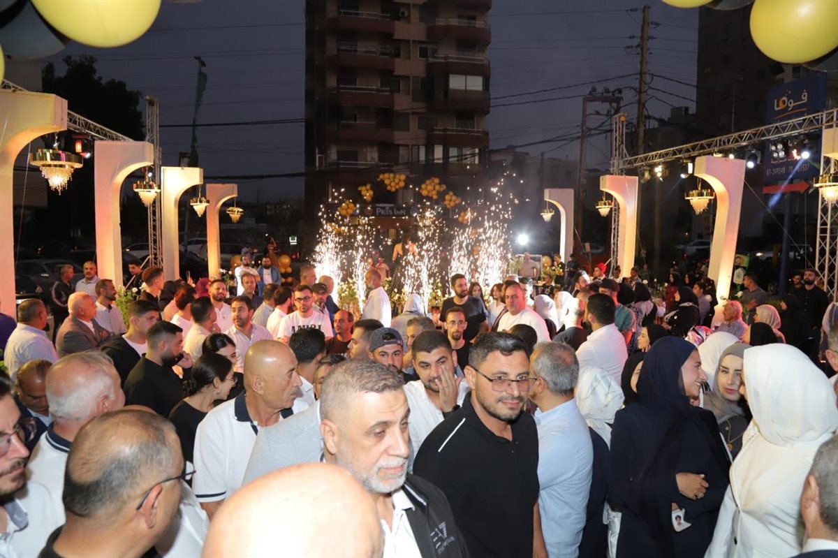 افتتاح حاشد لـ العندليب في صور: أكبر صالة عرض للأراغيل والسجائر في الجنوب