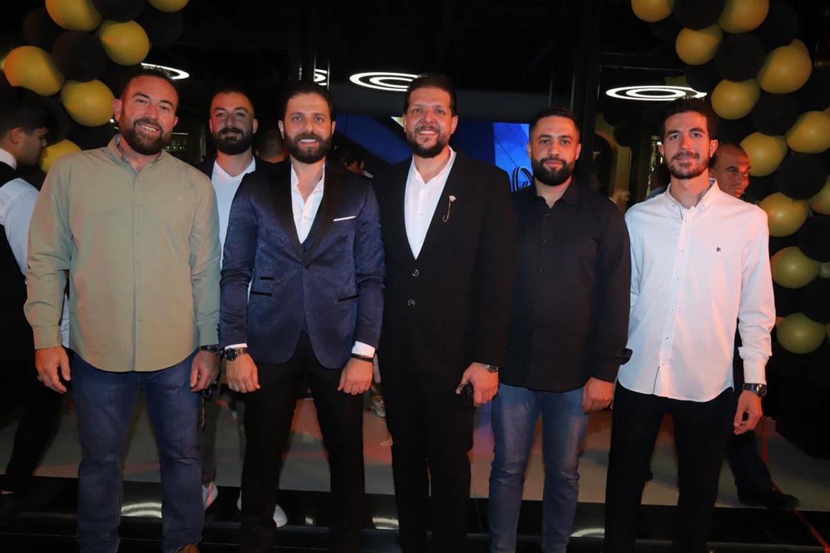 افتتاح حاشد لـ العندليب في صور: أكبر صالة عرض للأراغيل والسجائر في الجنوب