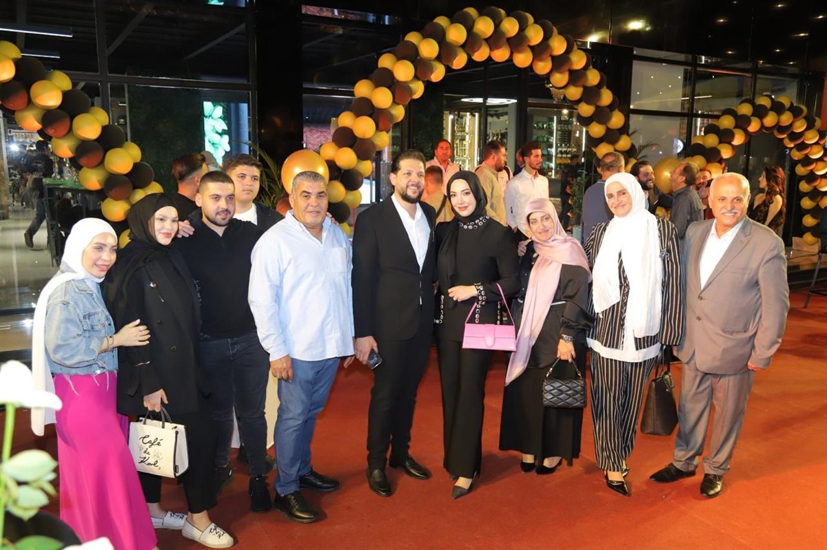 افتتاح حاشد لـ العندليب في صور: أكبر صالة عرض للأراغيل والسجائر في الجنوب