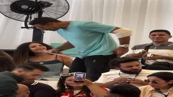 كان يضع ضمادة.. ممثل مصري تعرض لإصابة خلال تصوير مسلسلة الجديد (صورة) كان يضع ضمادة.. ممثل مصري تعرض لإصابة خلال تصوير مسلسلة الجديد (صورة)