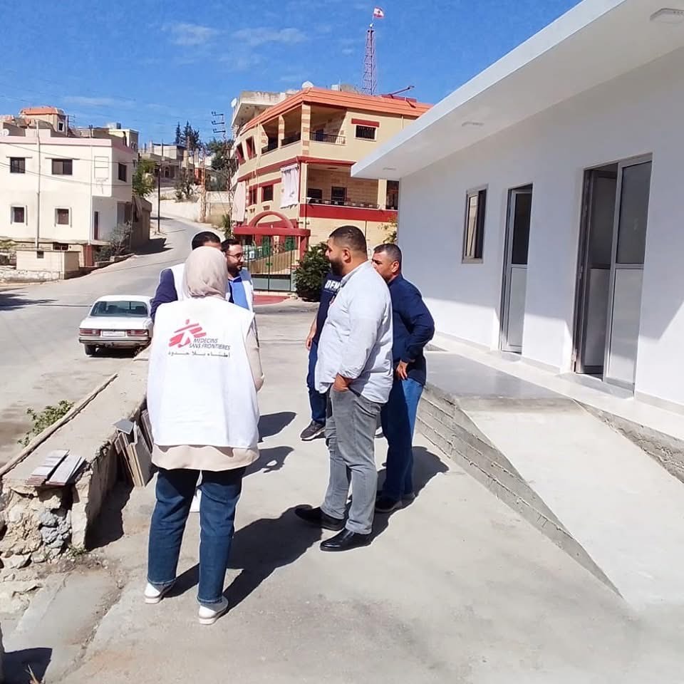 وفد أطباء بلا حدود يبحث مع بلدية الطيبة سبل التعاون الصحي وفد أطباء بلا حدود يبحث مع بلدية الطيبة سبل التعاون الصحي