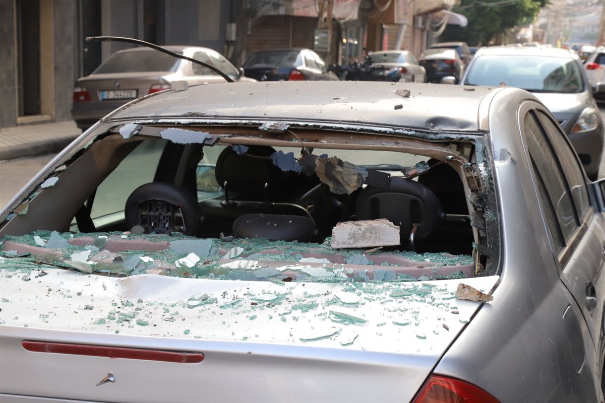 بالصور: مدينة صور تنجو من مأساة بفضل العناية الالهية ! بالصور: مدينة صور تنجو من مأساة بفضل العناية الالهية !