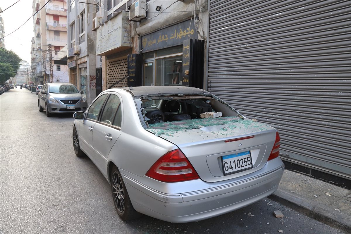 بالصور: مدينة صور تنجو من مأساة بفضل العناية الالهية ! بالصور: مدينة صور تنجو من مأساة بفضل العناية الالهية !