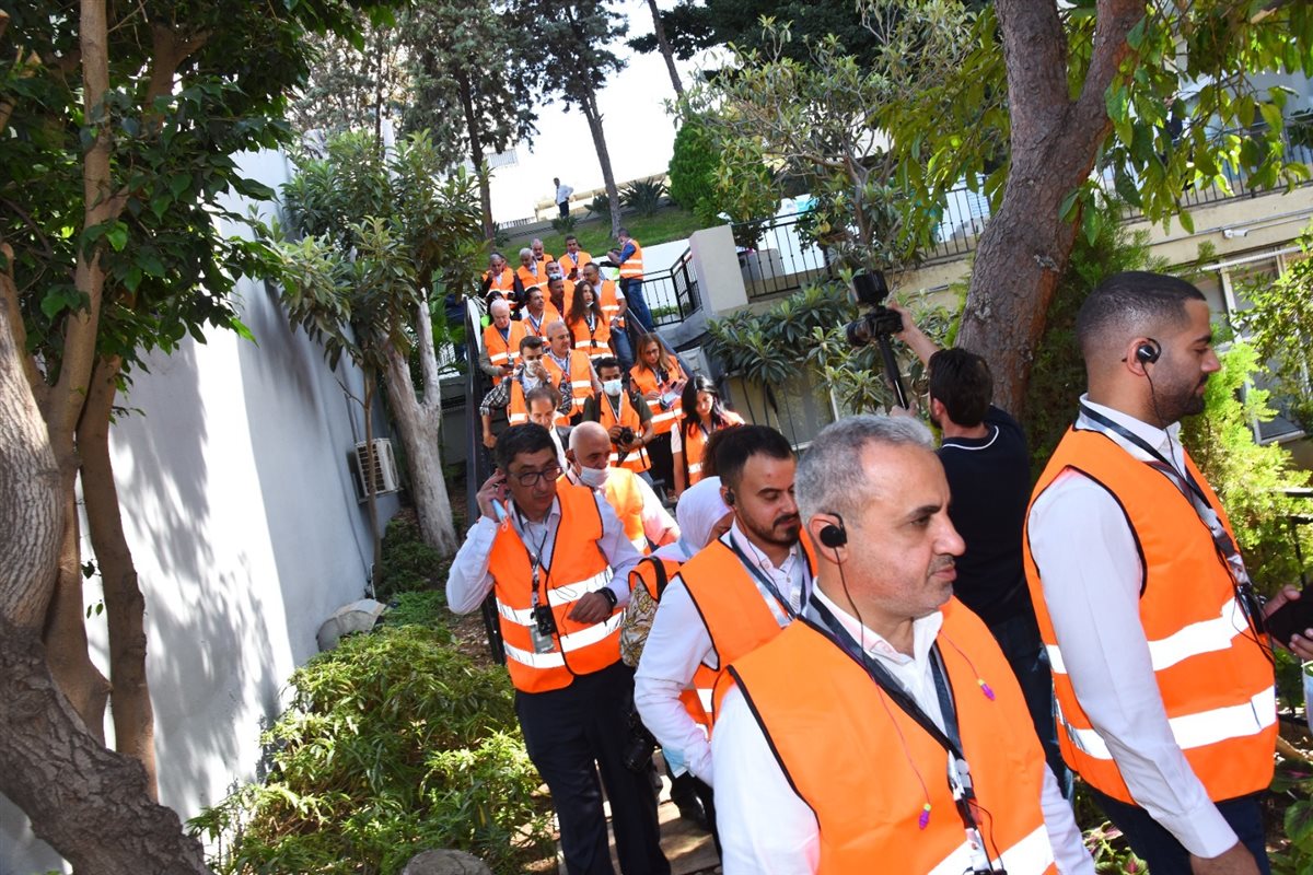 سقلاوي في لقاء مع الإعلاميين في العيد التسعين لـالريجي: عائدات الخزينة من ارباحنا ستلامس 500 مليون دولار سنة 2025 سقلاوي في لقاء مع الإعلاميين في العيد التسعين لـالريجي: عائدات الخزينة من ارباحنا ستلامس 500 مليون دولار سنة 2025