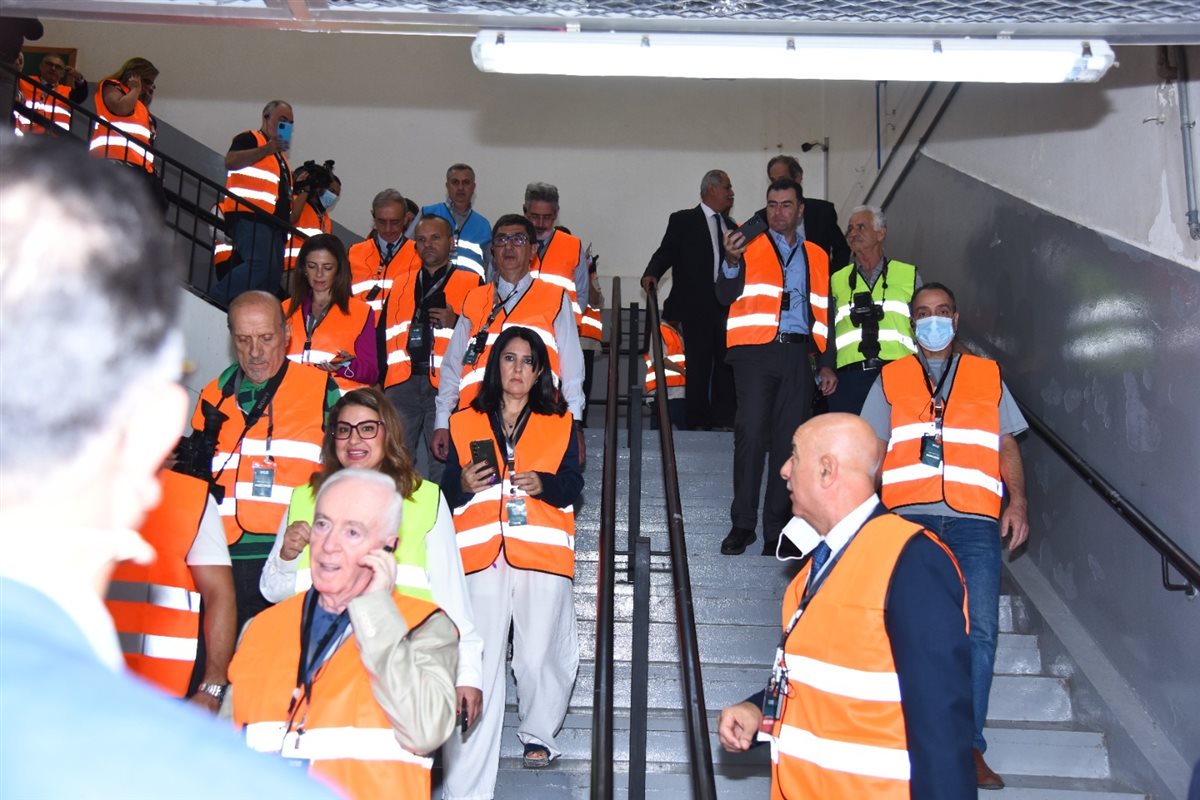 سقلاوي في لقاء مع الإعلاميين في العيد التسعين لـالريجي: عائدات الخزينة من ارباحنا ستلامس 500 مليون دولار سنة 2025 سقلاوي في لقاء مع الإعلاميين في العيد التسعين لـالريجي: عائدات الخزينة من ارباحنا ستلامس 500 مليون دولار سنة 2025