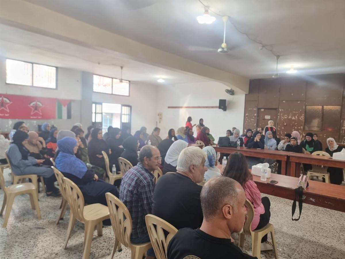 الجبهة الديمقراطية تنظم ندوة سياسية في مخيم البص حول خطة ترامب والاستراتيجية الفلسطينية المطلوبة