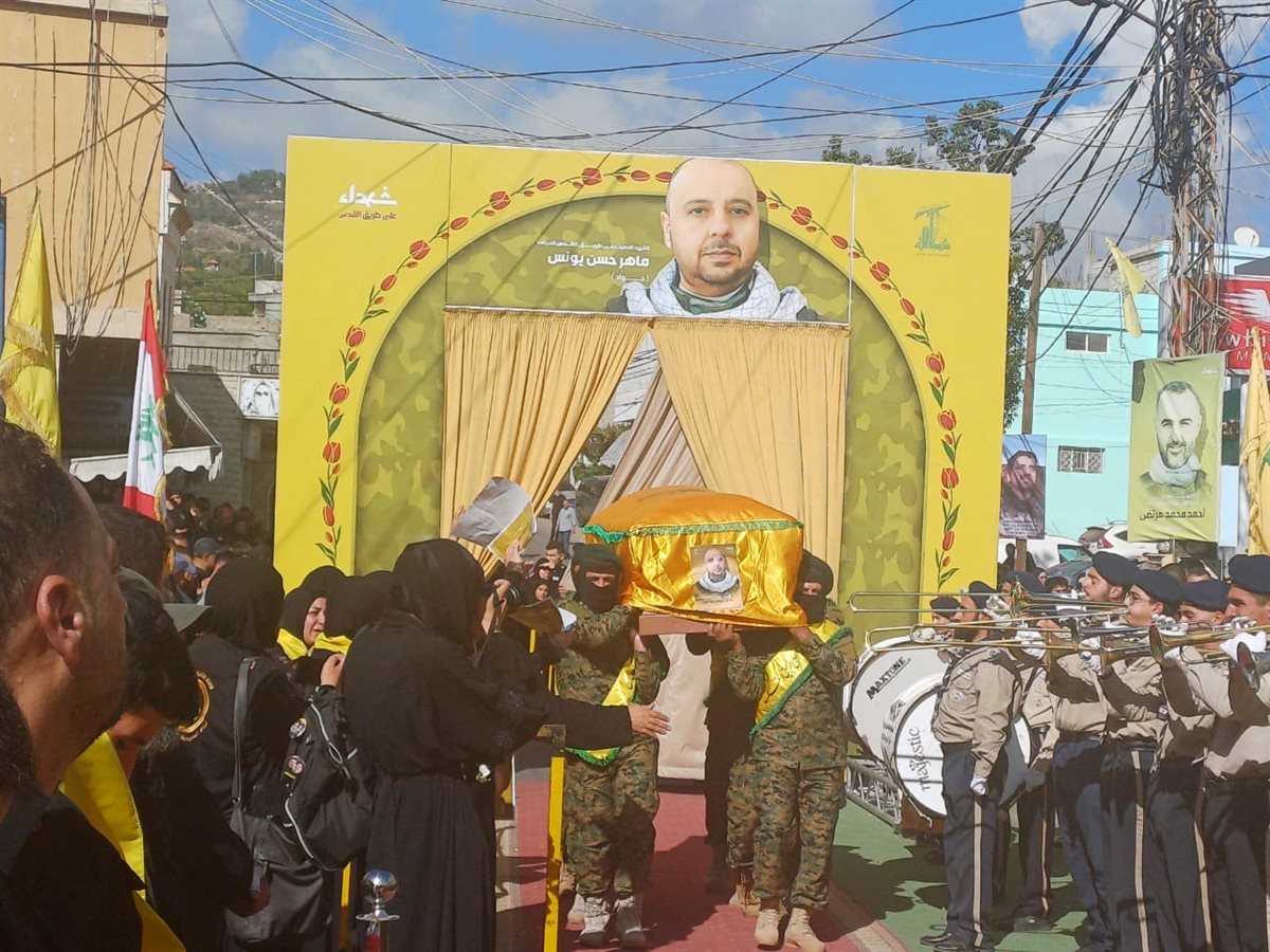 عربصاليم تشيع شهيدها ماهر حسن يونس في موكب مهيب تأكيدا على مواصلة درب المقاومة