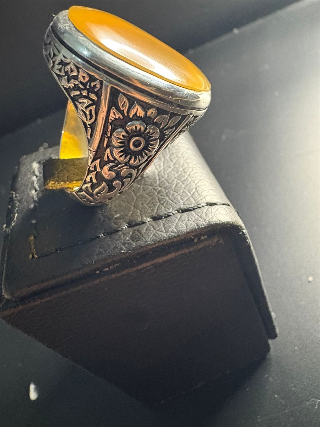 مزاد الرضا عبر الواتساب كل ثلاثاء التاسعة مساء: خواتم فضة، أحجار أصلية كريمة.. مزاد الرضا عبر الواتساب كل ثلاثاء التاسعة مساء: خواتم فضة، أحجار أصلية كريمة..