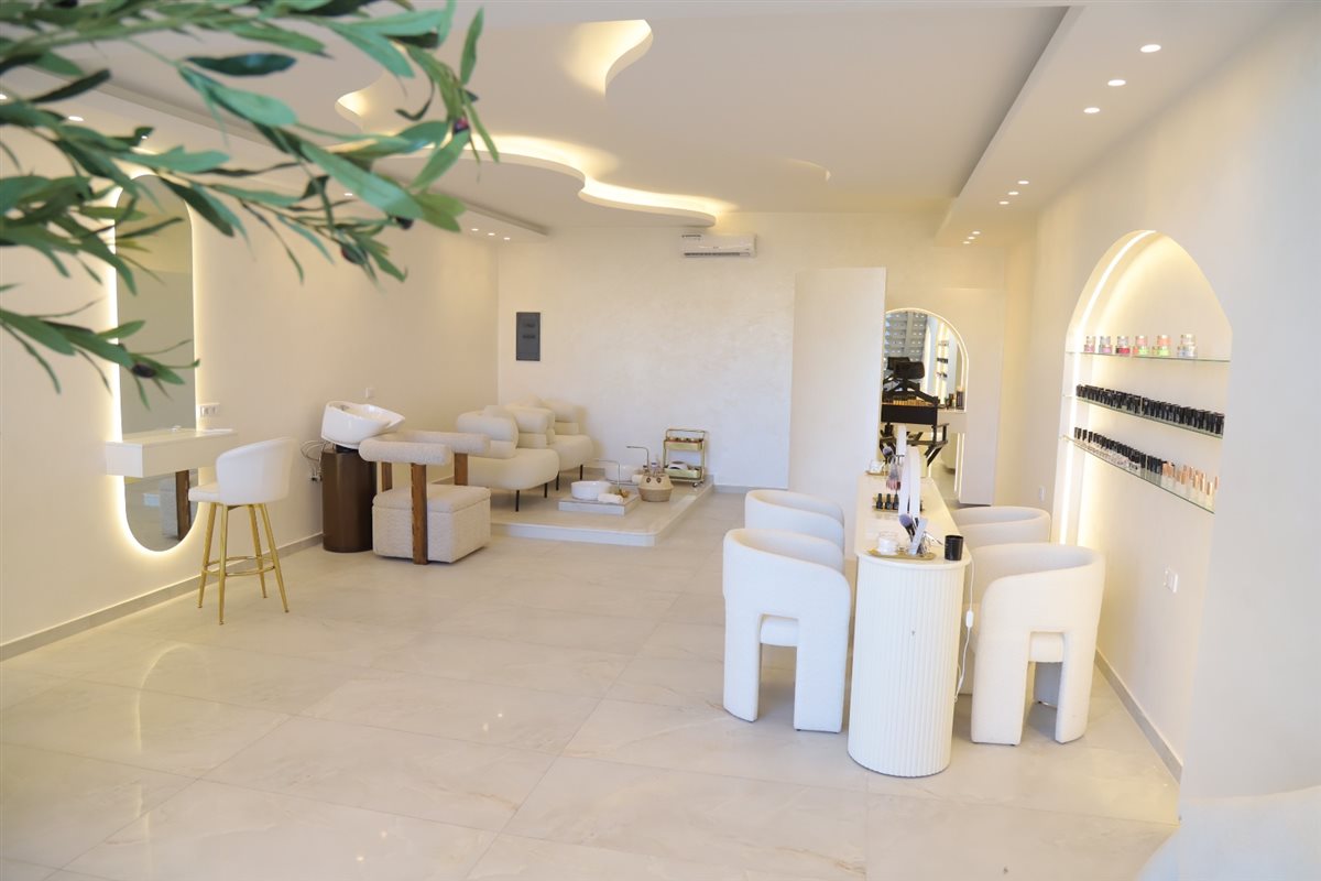 افتتاح Akkouch Clinic في الحوش: عناية بالأظافر، الشعر، ليزر وغيرها الكثير من خدمات الجمال!