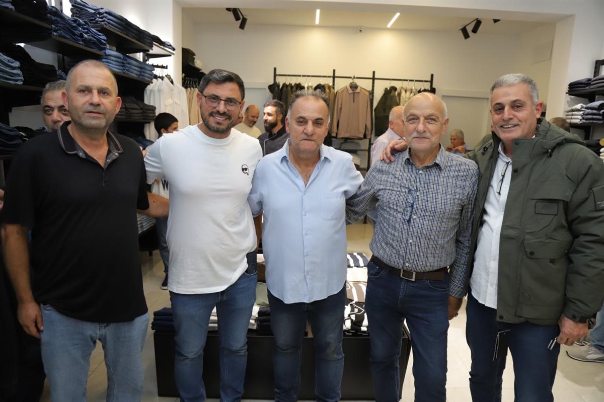 افتتاح فرع جديد لمحلات العجمي للألبسة الرجالية Al Ajami store في صور