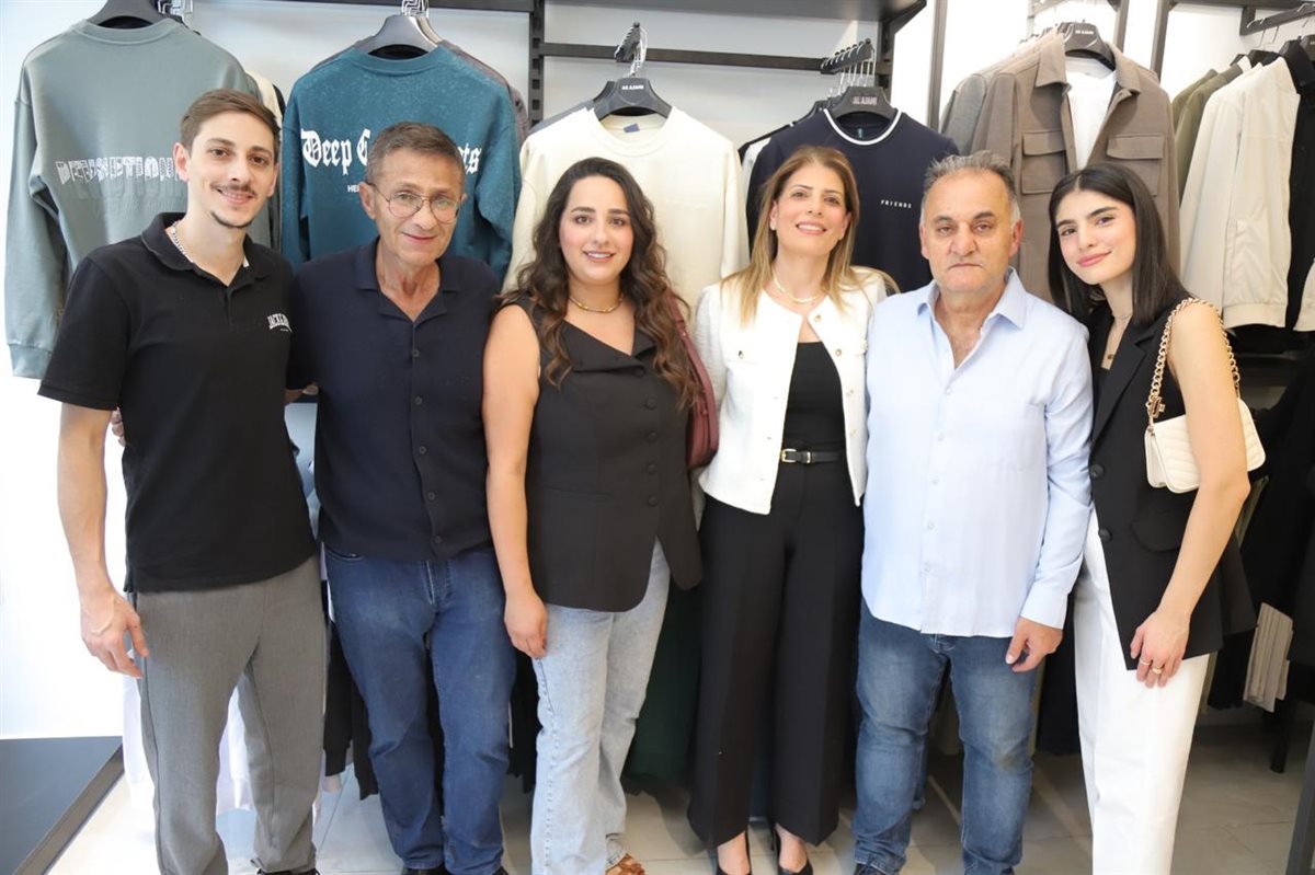 افتتاح فرع جديد لمحلات العجمي للألبسة الرجالية Al Ajami store في صور