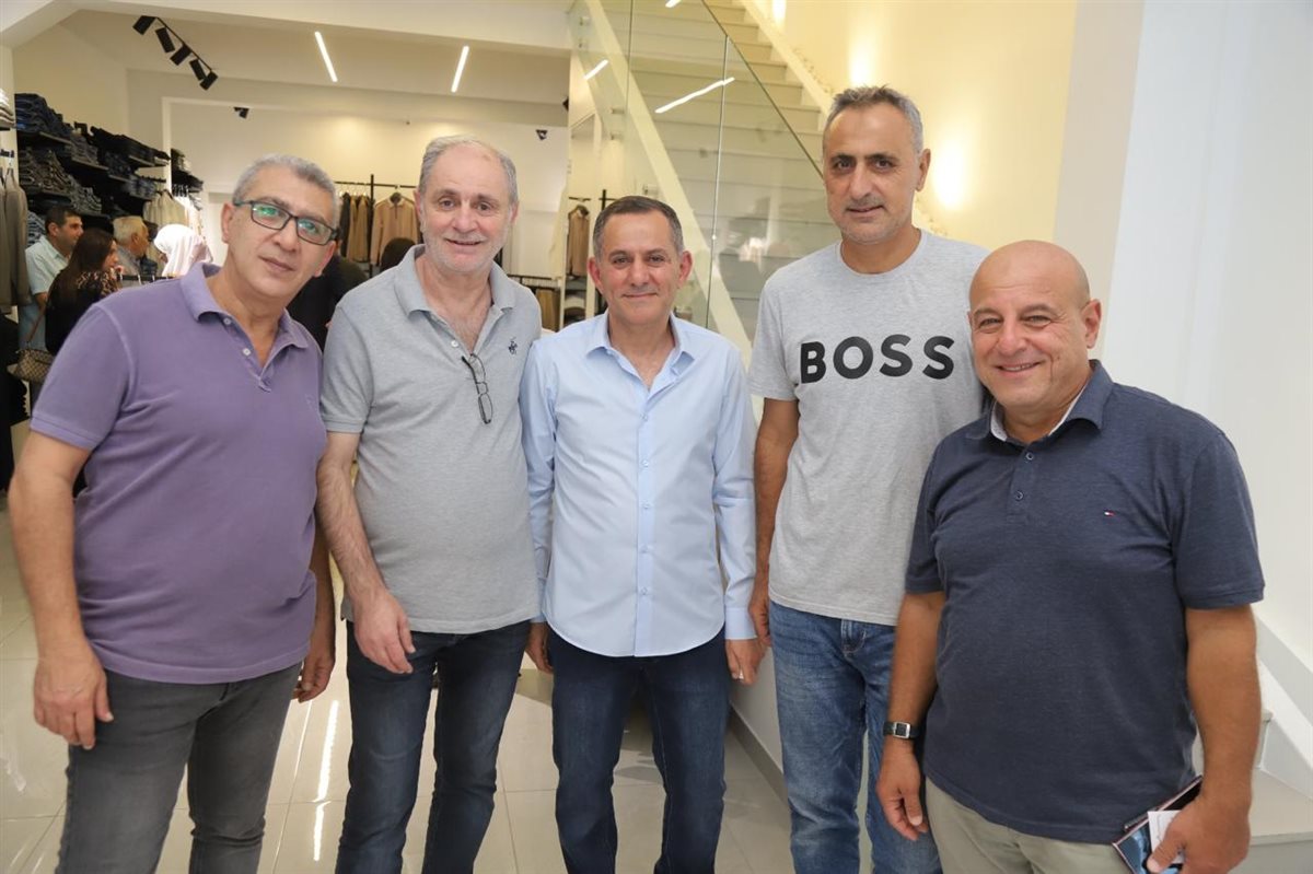 افتتاح فرع جديد لمحلات العجمي للألبسة الرجالية Al Ajami store في صور