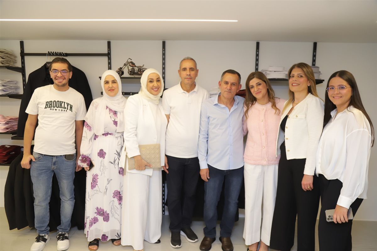 افتتاح فرع جديد لمحلات العجمي للألبسة الرجالية Al Ajami store في صور