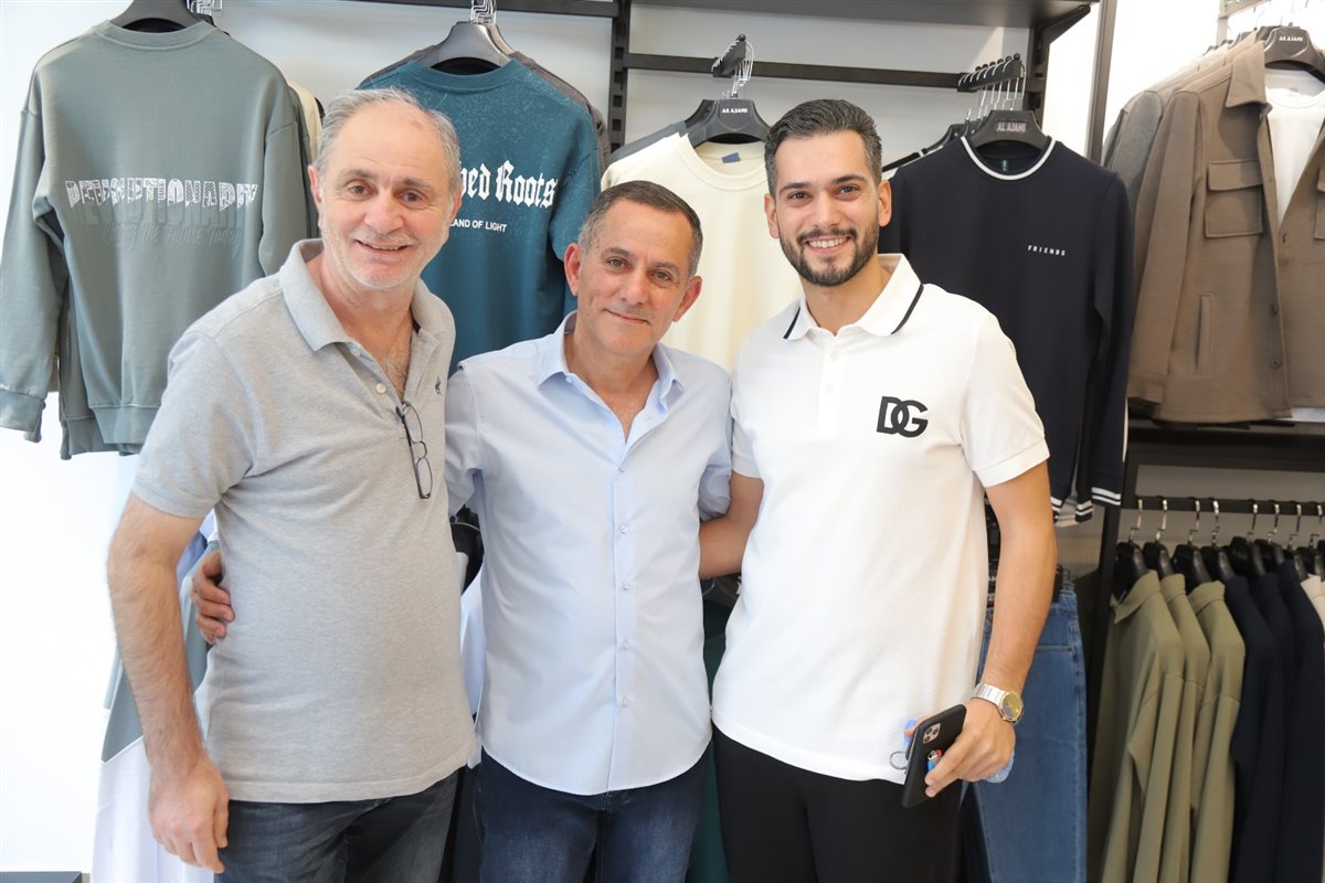 افتتاح فرع جديد لمحلات العجمي للألبسة الرجالية Al Ajami store في صور