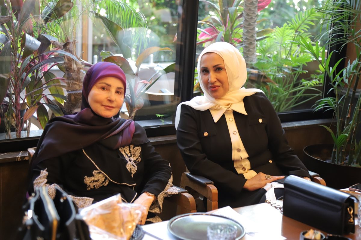 فطور صباحي بمناسبة مولد السيدة زينب (ع) وريع أسعار بطاقاته للعائلات النازحة من الشريط الحدودي فطور صباحي بمناسبة مولد السيدة زينب (ع) وريع أسعار بطاقاته للعائلات النازحة من الشريط الحدودي