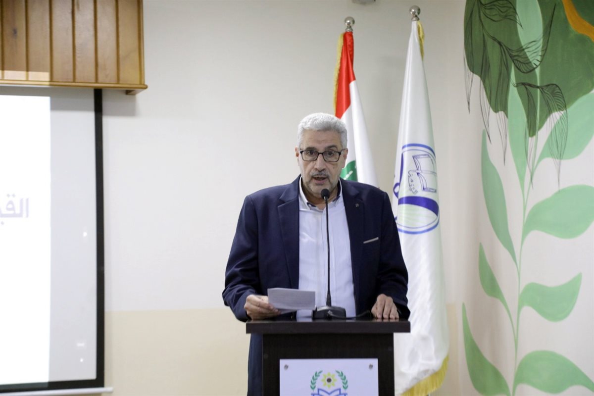 ثانوية السفير استضافت د. مصطفى بدر الدين في لقاء بعنوان: القيم الإنسانية في زمن الصخب ثانوية السفير استضافت د. مصطفى بدر الدين في لقاء بعنوان: القيم الإنسانية في زمن الصخب