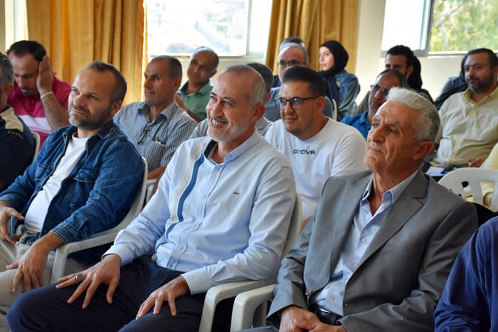 معهد جويا الفني يكرم الأستاذ محمود دكروب تقديرا لمسيرته التعليمية