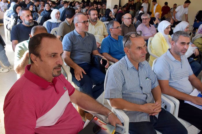 معهد جويا الفني يكرم الأستاذ محمود دكروب تقديرا لمسيرته التعليمية