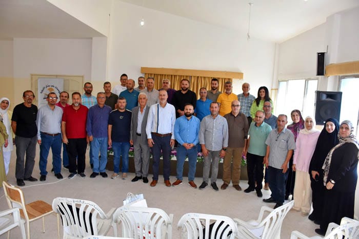 معهد جويا الفني يكرم الأستاذ محمود دكروب تقديرا لمسيرته التعليمية