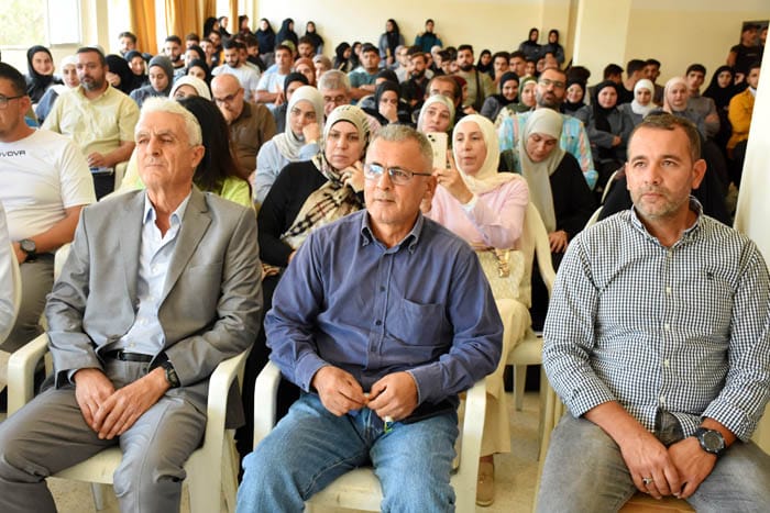 معهد جويا الفني يكرم الأستاذ محمود دكروب تقديرا لمسيرته التعليمية