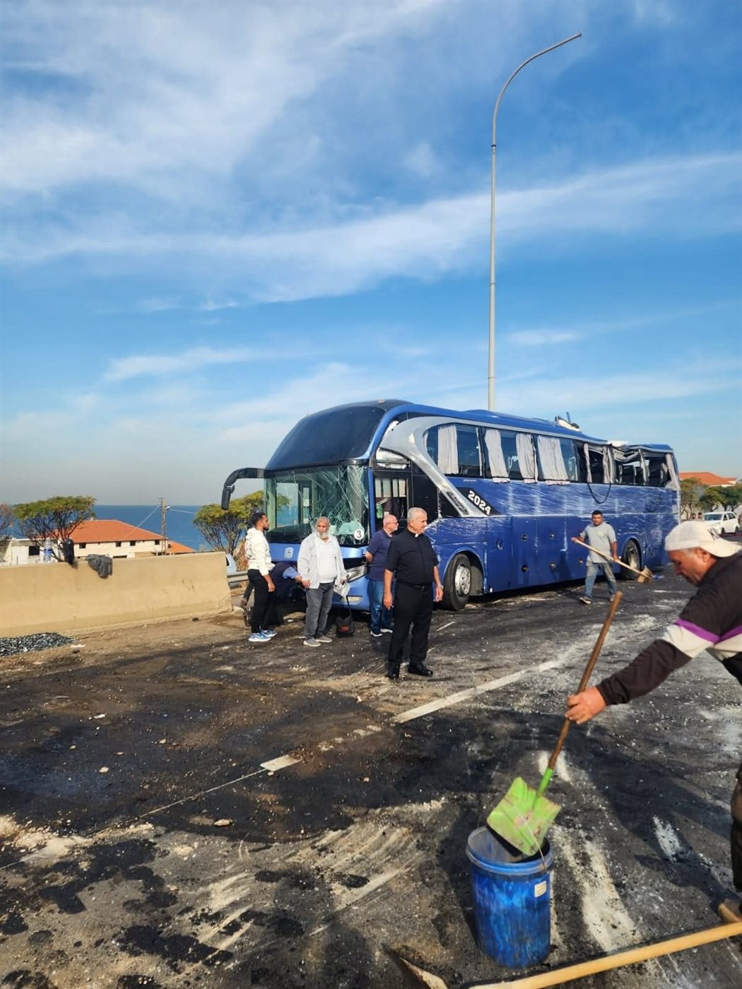 قتلى وجرحى في حادث مروع على أوتوستراد جدرا